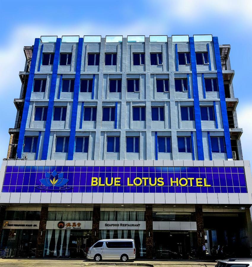Blue Lotus Hotel Davao Stadt Exterior foto